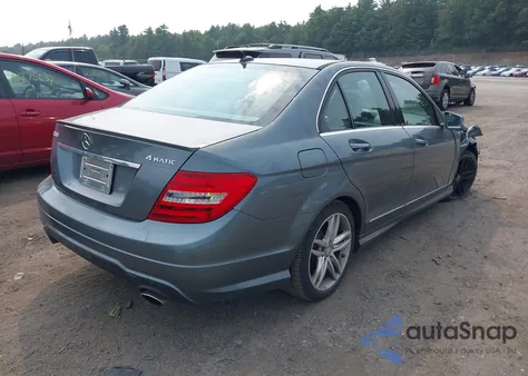 2012 Mercedes-Benz C 300 Luxury 4Matic/Sport 4Matic from USA, damaged, VIN WDDGF8BB7CA618818